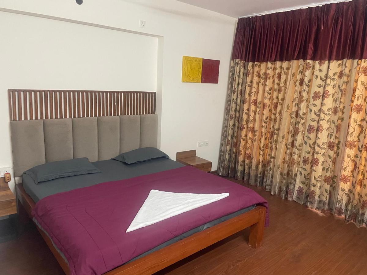 Royal Nest Premium Hotel Púna Kültér fotó
